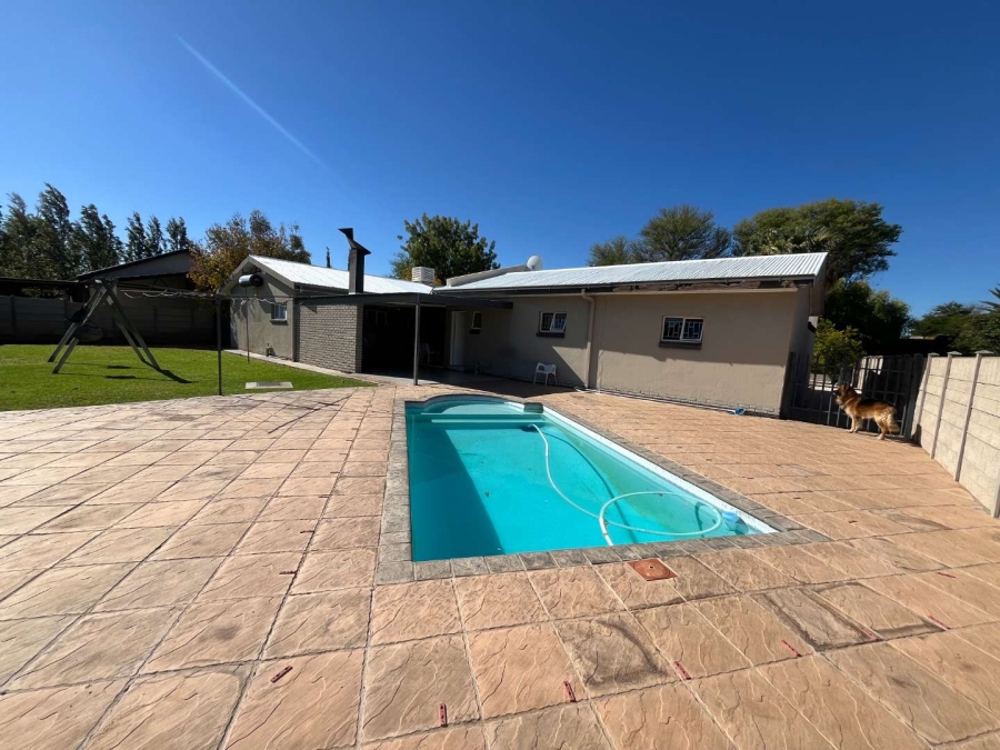 3 Bedroom Property for Sale in Blydeville Northern Cape